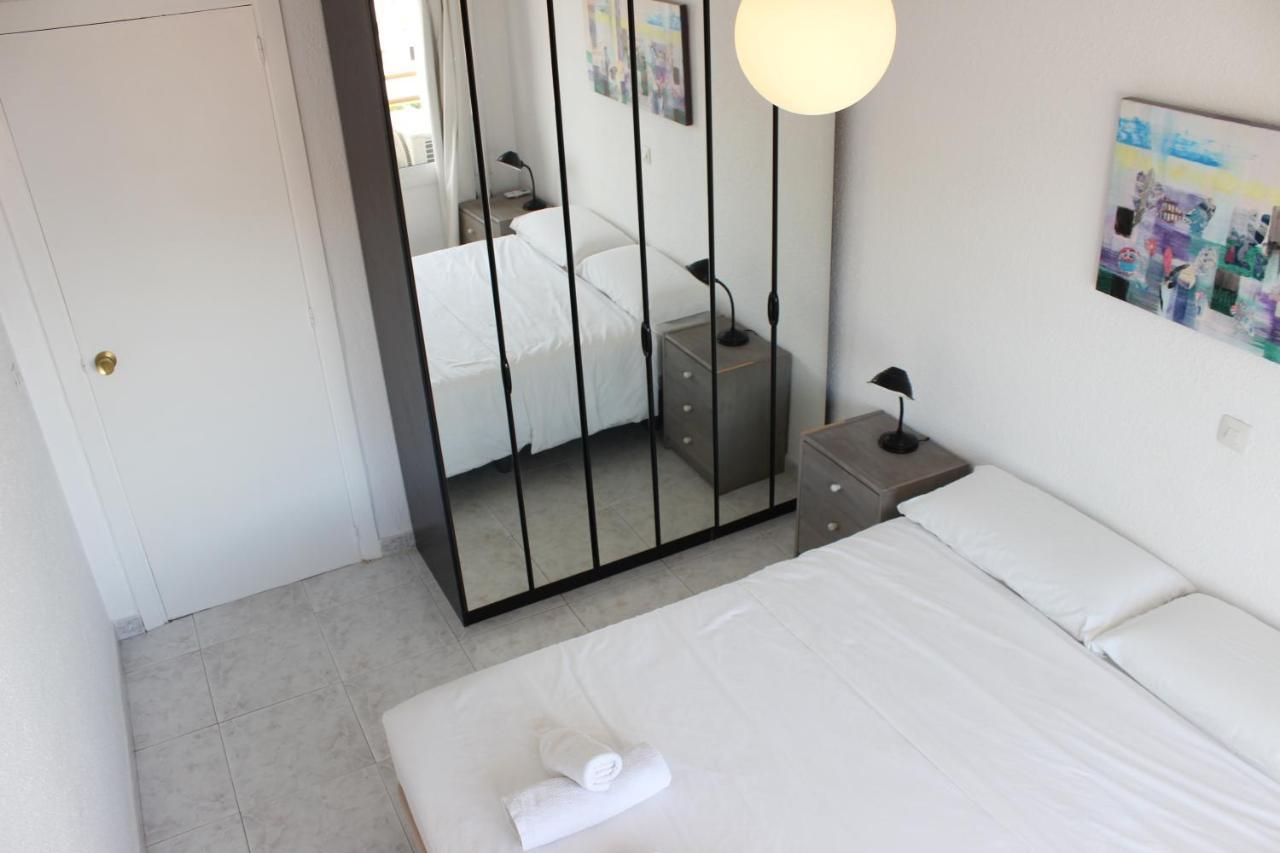 Beautiful Apartment In Front Of Beach, Pool, View 로지즈 외부 사진