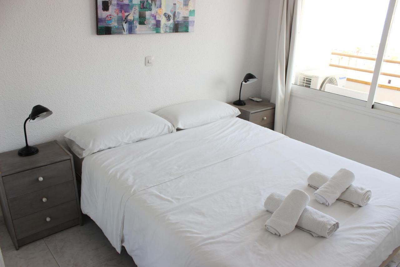 Beautiful Apartment In Front Of Beach, Pool, View 로지즈 외부 사진